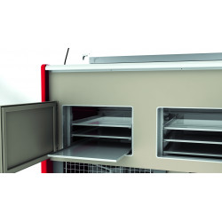 Réserve avec glissières...