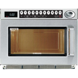 Four à micro-ondes sole...