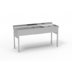 Plonge avec trou vide-déchets