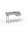 Table entrée/sortie - Accroche gauche - Avec bac 500x400x250 - 1600 x 750 - Sans étagère