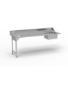 Table entrée/sortie - Accroche droite - Avec bac 500x400x250 - 2100 x 750 - Sans étagère